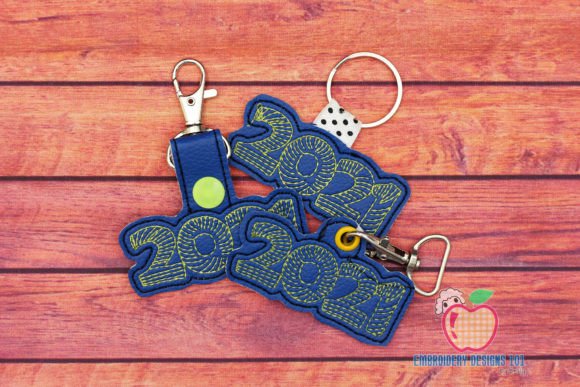Class of 2021 ITH Snaptab Keyfob: A Versatile Machine Embroidery Design for All Skill Levels